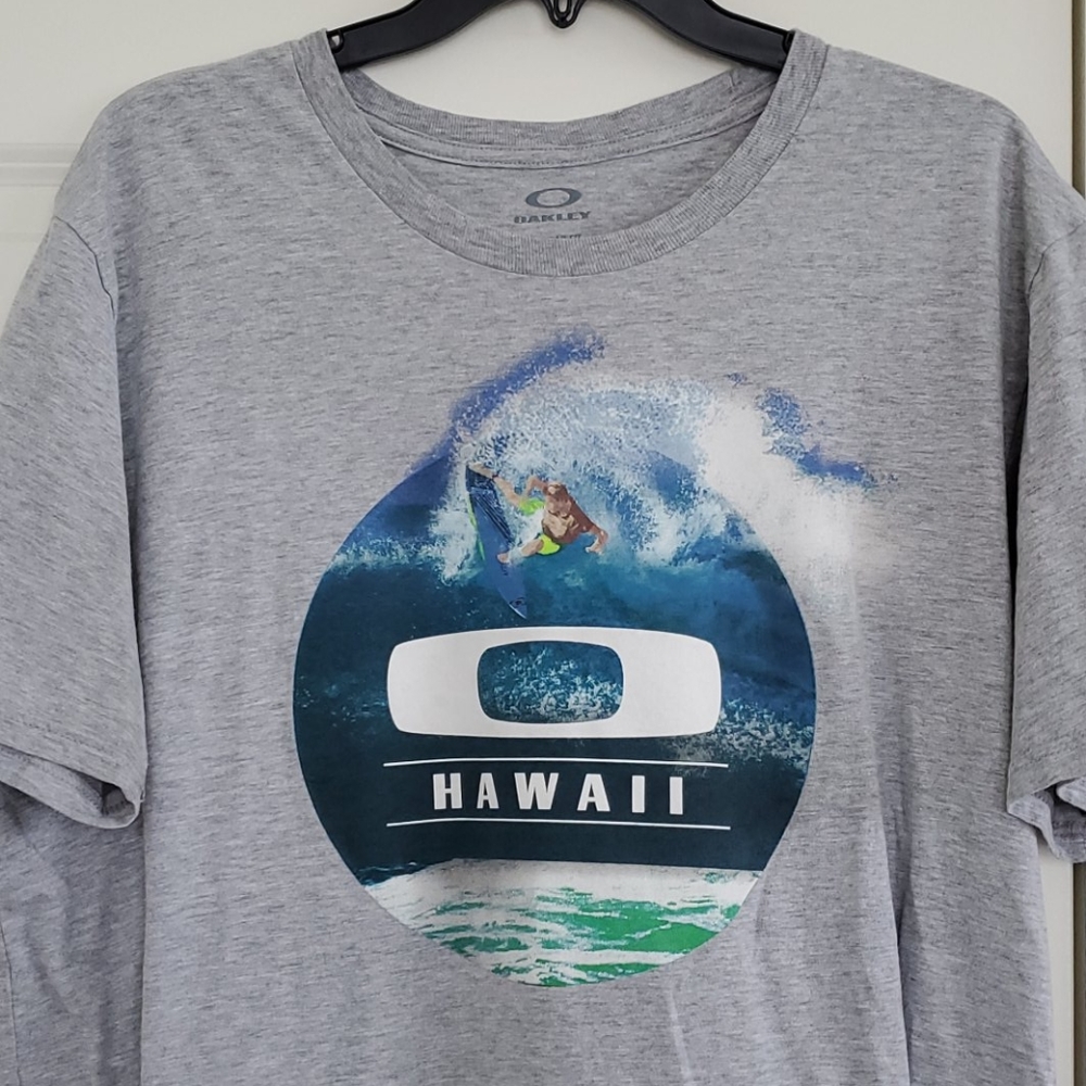 Oakley Hawaii regular fit XL t shirt